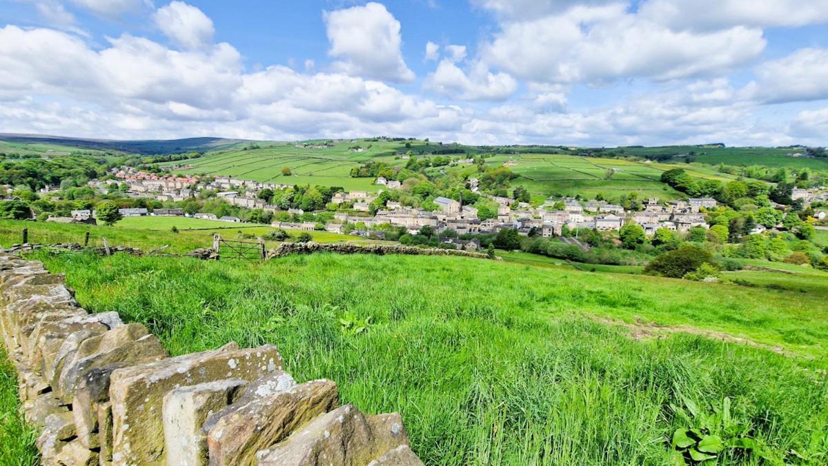 The Old Wash Kitchen - Charming Character Cottage In Holmfirth, Yorkshire Buitenkant foto